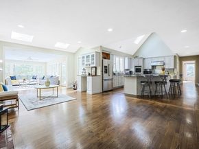 555 River St, Norwell MA 02061
