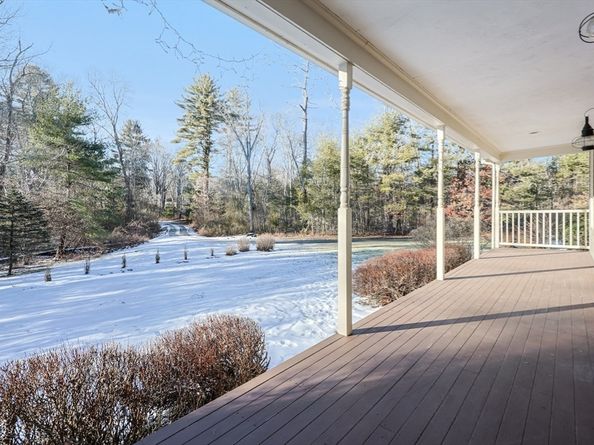 555 River St, Norwell MA 02061