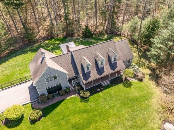 555 River St, Norwell MA 02061