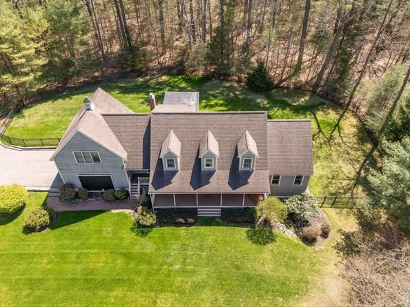 555 River St, Norwell MA 02061