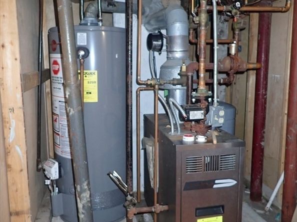 10 Almont Ave, Worcester MA 01604