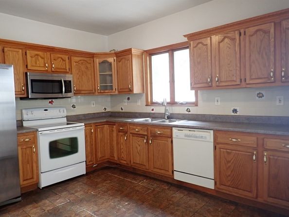 10 Almont Ave, Worcester MA 01604