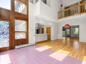 3 Bray St, Gloucester MA 01930