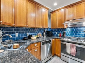 180 Commonwealth Ave 5, Boston MA 02116