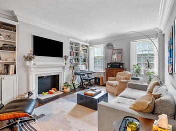180 Commonwealth Ave