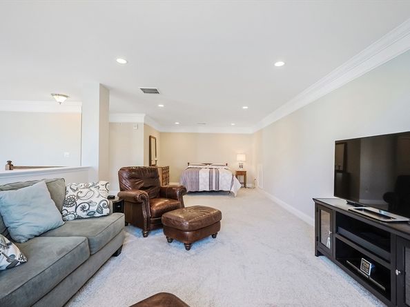 22 Henry Way 22, Millis MA 02054