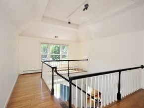 9 Breezy Point Rd, Acton MA 01720