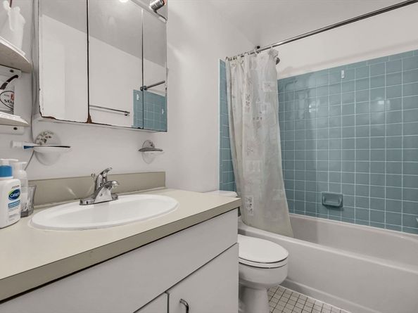 77 E Berkeley St 4, Boston MA 02118