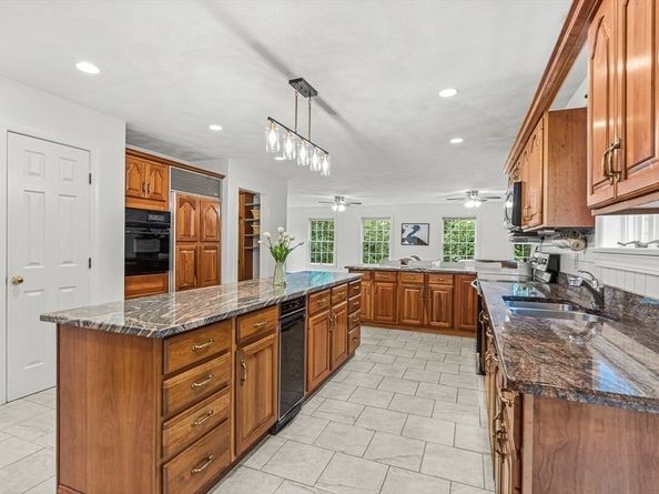 276 High Street, Winchester MA 01890