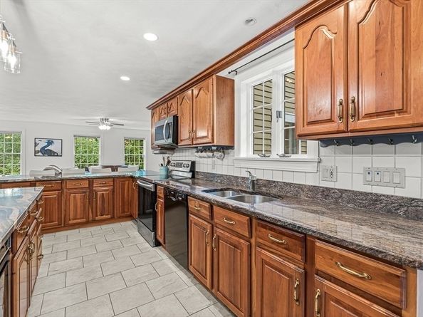 276 High Street, Winchester MA 01890