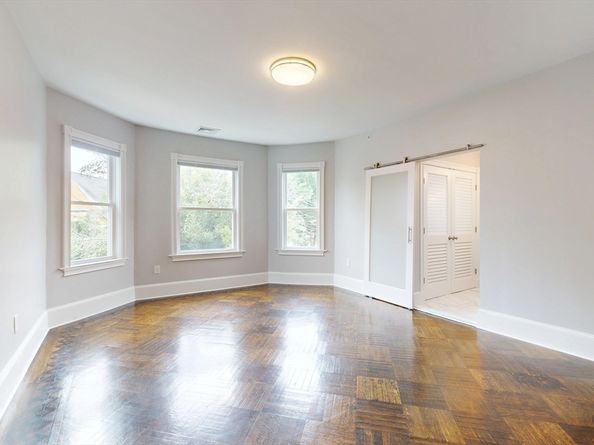 61 Charlotte Street 2, Boston MA 02121