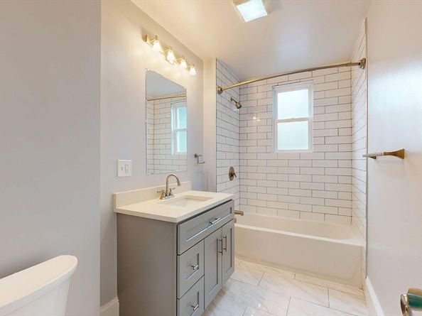61 Charlotte Street 2, Boston MA 02121