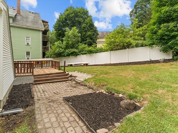 16 Florida Rd, Maynard MA 01754