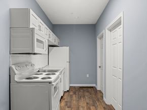 87 Maple St, Boston MA 02121