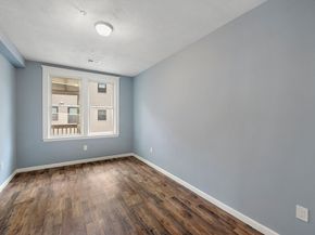 87 Maple St, Boston MA 02121