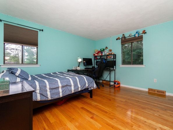 143 Brook St, Framingham MA 01701