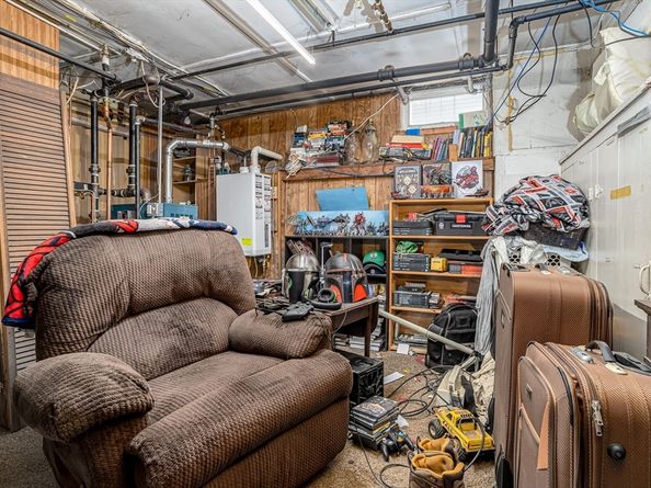 57 Clark, Clinton MA 01510