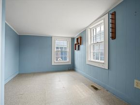 7 Davoli Way, Newbury MA 01951