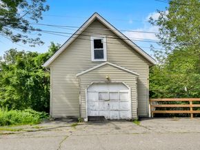 27-29 Allen St, Gardner MA 01440