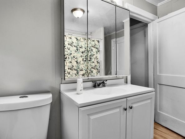 27-29 Allen St, Gardner MA 01440