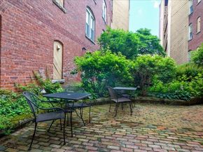 6 Chatham Pl 6, Worcester MA 01609