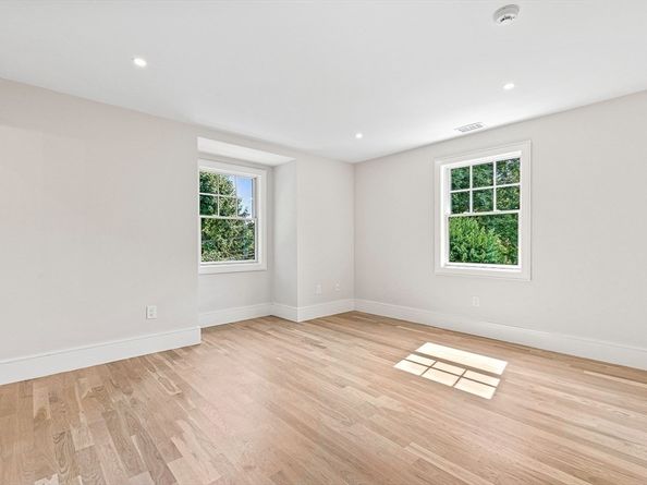 2 Summit Road, Wellesley MA 02482
