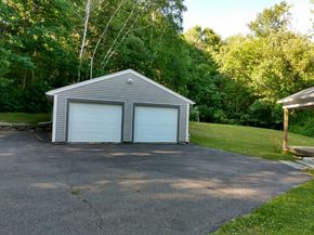 507 S Royalston Rd, Athol MA 01331