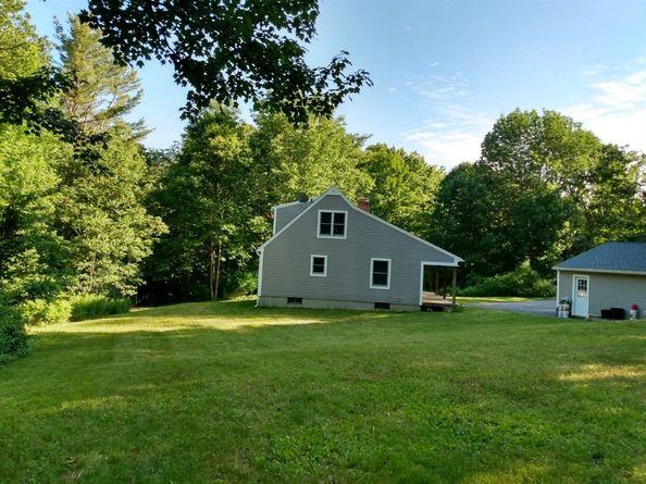 507 S Royalston Rd, Athol MA 01331