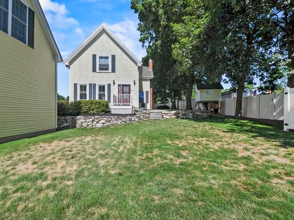 68 High St, Randolph MA 02368