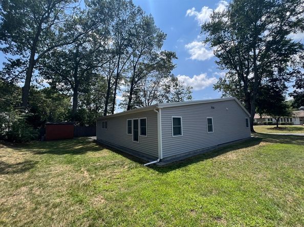 12 Fairfield Ter, Framingham MA 01701
