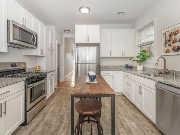 172 Boylston 3, Boston MA 02130