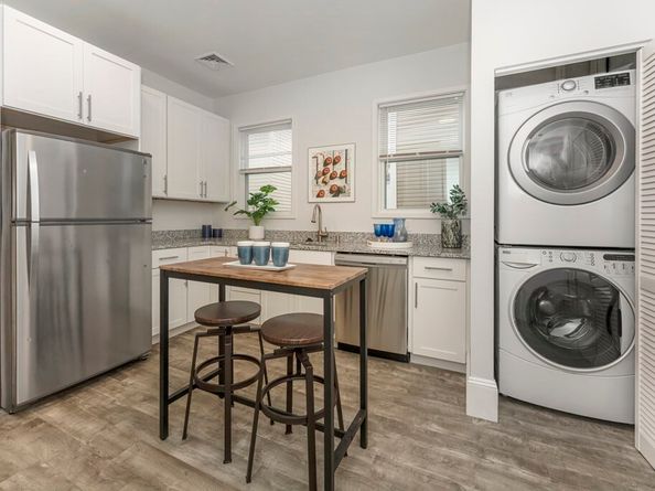 172 Boylston 3, Boston MA 02130