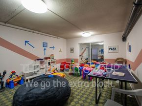 250 Hammond Pond Pkwy 306N, Newton MA 02467