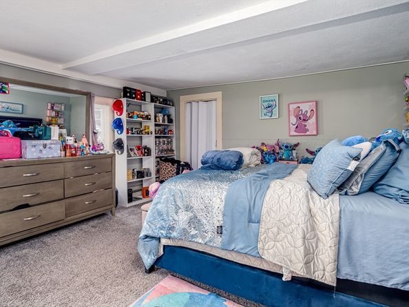 31 Bemis Road, Fitchburg MA 01420