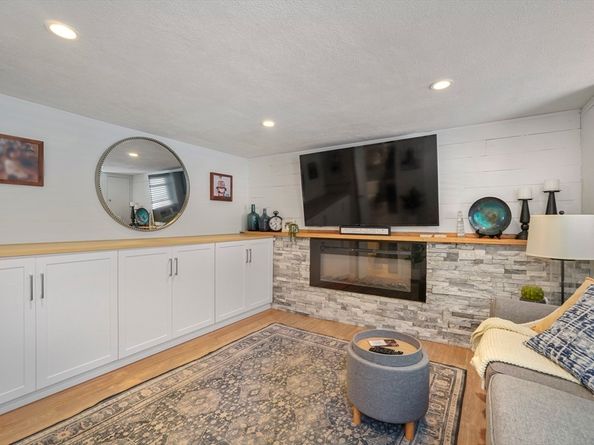 8 Marshall Block, Boston MA 02129