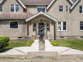 154,156 Prospect, West Boylston MA 01583