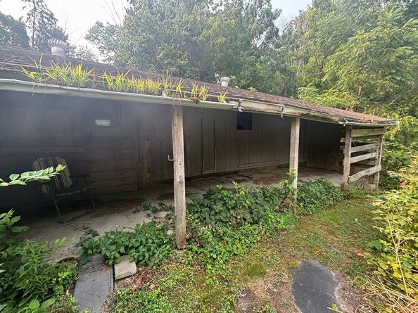 49 Orange St, Bridgewater MA 02324