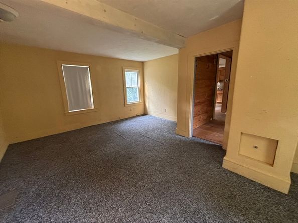 49 Orange St, Bridgewater MA 02324
