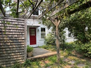 49 Orange St, Bridgewater MA 02324