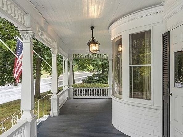1179 Main St, Athol MA 01331