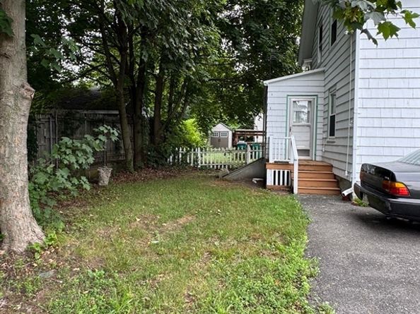 14 Atkinson St, Lynn MA 01905