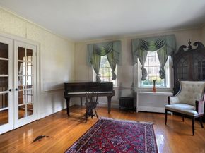 693 Commercial St, Weymouth MA 02189