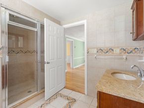 35 Grey Ln, Lynnfield MA 01940