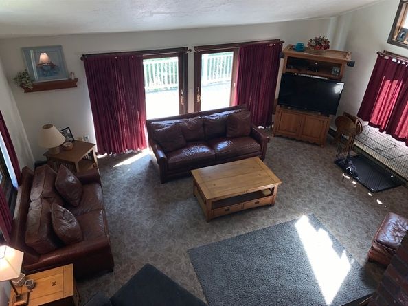504 Alpine Dr, Southbridge MA 01550