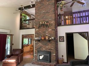 504 Alpine Dr, Southbridge MA 01550