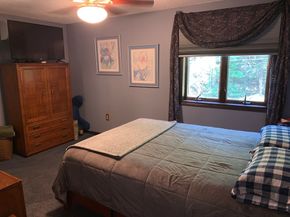 504 Alpine Dr, Southbridge MA 01550