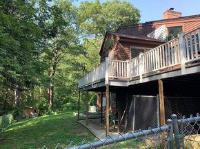 504 Alpine Dr, Southbridge MA 01550