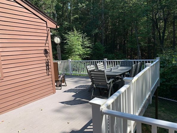 504 Alpine Dr, Southbridge MA 01550