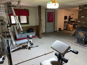 504 Alpine Dr, Southbridge MA 01550