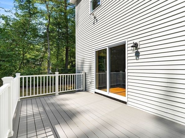 11 Bicknell Rd, Billerica MA 01821